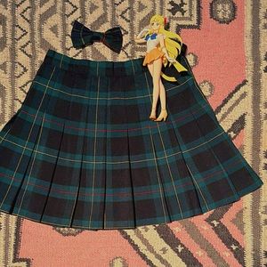 AMERICAN APPAREL MINI SKIRT + MATCHING BOW🌸